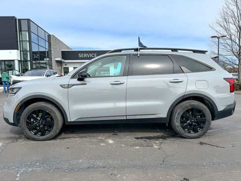 Certified 2023 Kia Sorento S w/ Panoramic Sunroof Package image 8