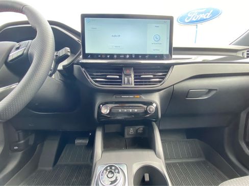 Used 2025 Ford Escape ST-Line w/ Tech Pack #1 AWD/4WD image 24