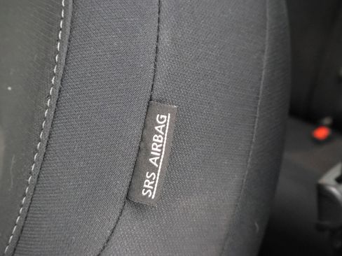 Used 2023 Nissan Sentra SV image 39