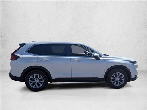 Used 2024 Honda CR-V LX image 4