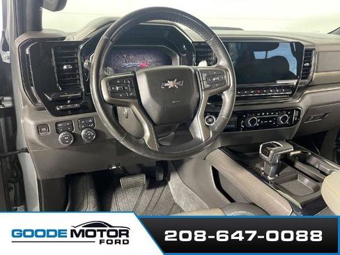 Used 2023 Chevrolet Silverado 1500 ZR2 w/ Technology Package AWD/4WD image 9