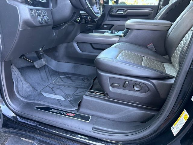 Used 2024 Chevrolet Silverado 2500 ZR2 AWD/4WD image 9