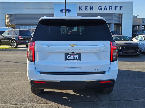 Used 2024 Chevrolet Tahoe LT w/ LT Signature Package AWD/4WD image 7