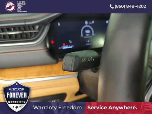 Used 2021 Jeep Grand Cherokee L Summit AWD/4WD image 20
