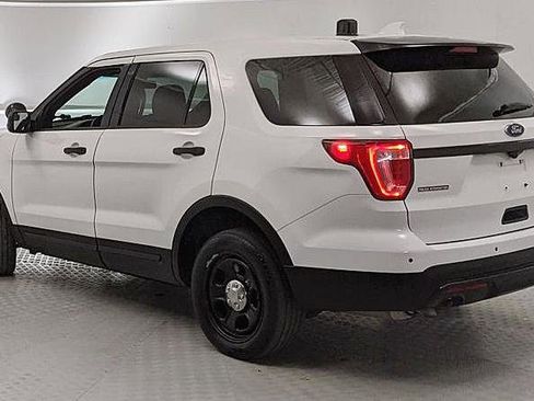 Used 2016 Ford Explorer 4WD Police Interceptor w/ Cargo Wiring Upfit Package image 4
