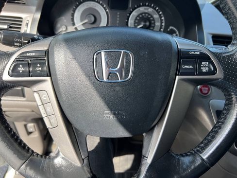 Used 2016 Honda Odyssey EX-L image 18