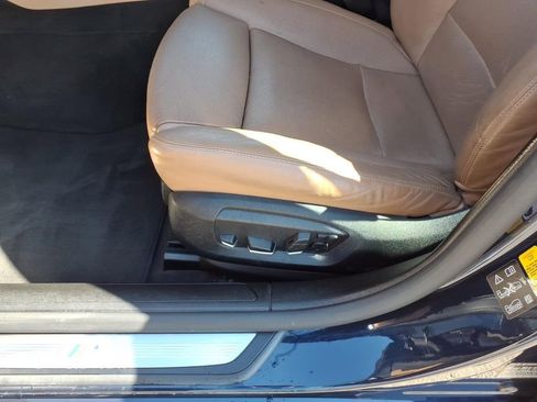 Used 2015 BMW 750Li xDrive AWD/4WD image 5
