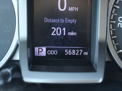 Used 2019 Toyota Tacoma SR5 image 29