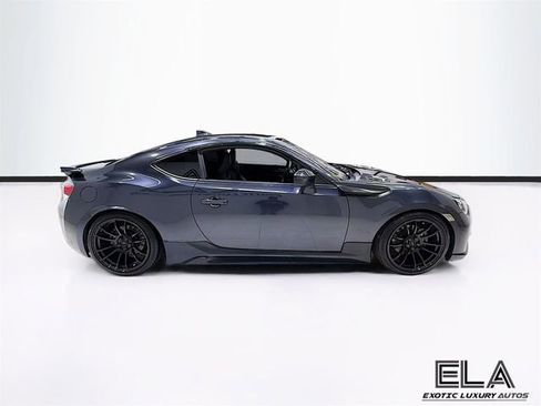 Used 2015 Subaru BRZ Limited w/ Popular Package #1A RWD image 9