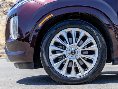 Used 2020 Hyundai Palisade Limited FWD image 4