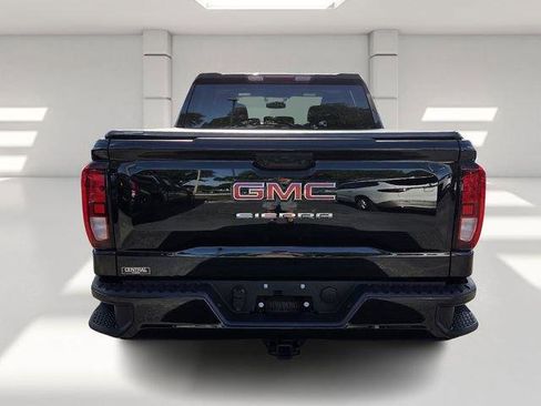 Certified 2025 GMC Sierra 1500 Pro w/ Graphite Edition AWD/4WD image 4