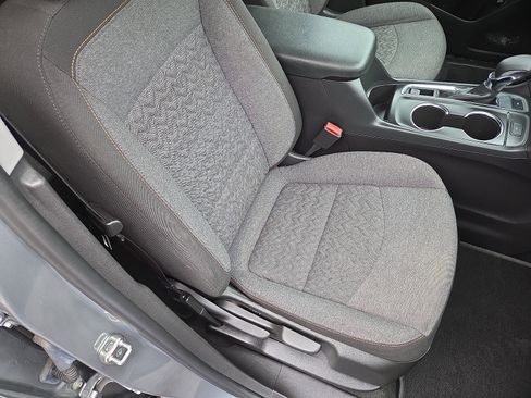 Used 2024 Chevrolet Equinox LT image 16