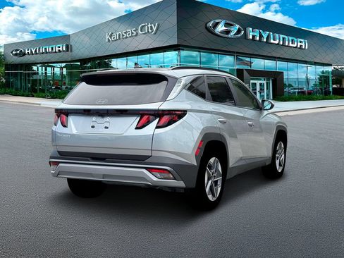 New 2026 Hyundai Tucson SEL FWD image 7