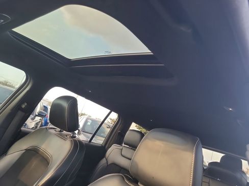 Certified 2024 Jeep Grand Cherokee L Altitude image 21