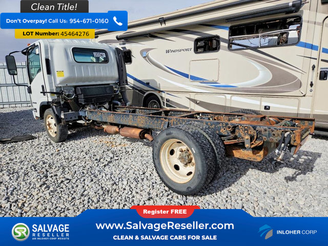 Used 2018 Isuzu NPR RWD image 3