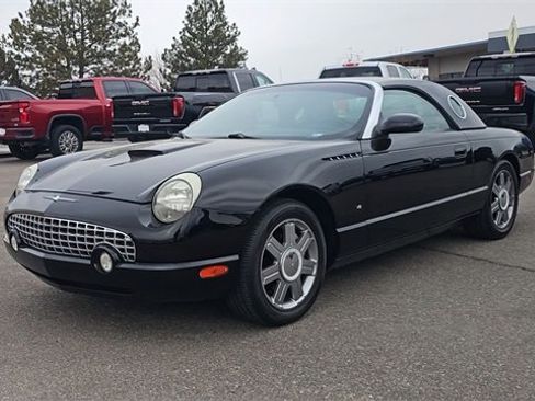 Used 2004 Ford Thunderbird image 4