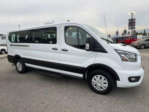 Used 2023 Ford Transit 350 XLT image 2