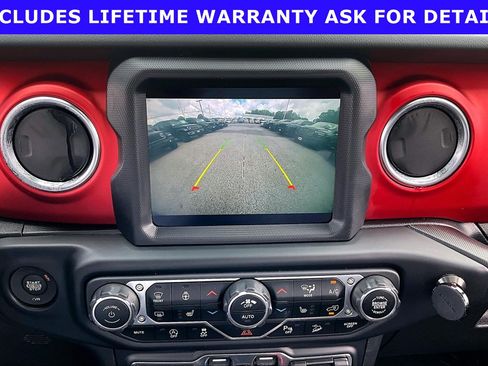 Used 2020 Jeep Wrangler Unlimited Rubicon AWD/4WD image 13