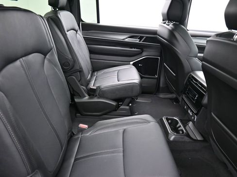 New 2026 Jeep Grand Wagoneer L Limited w/ Premium Group II image 18