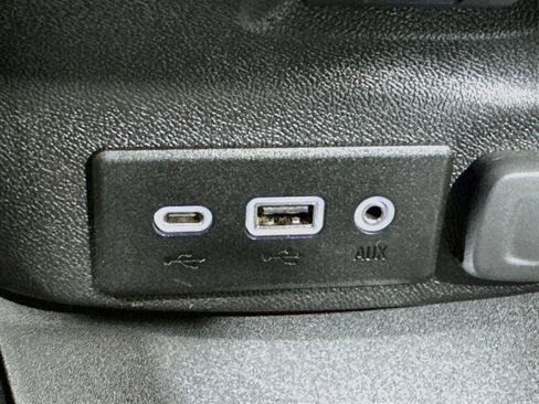 Used 2024 Chevrolet Malibu LT FWD image 13