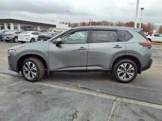 Used 2021 Nissan Rogue SV video 2
