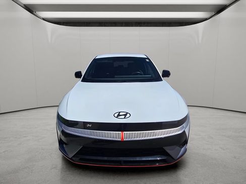 Used 2025 Hyundai Ioniq 5 N AWD/4WD image 8