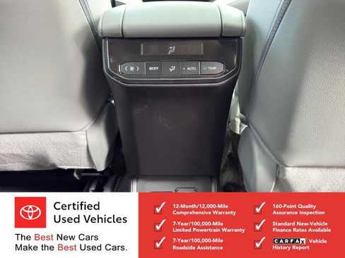 Used 2026 Toyota Highlander Limited image 12