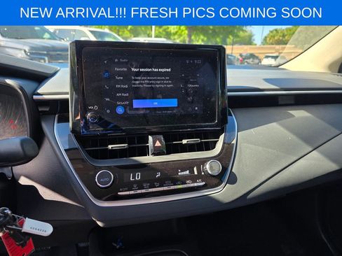Used 2026 Toyota Corolla LE FWD image 10
