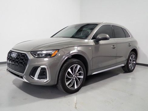Used 2023 Audi Q5 2.0T Premium Plus w/ S Line w/ Premium Plus Package AWD/4WD image 10