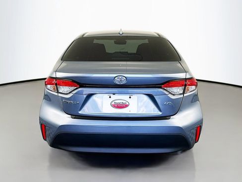 Used 2026 Toyota Corolla LE image 6