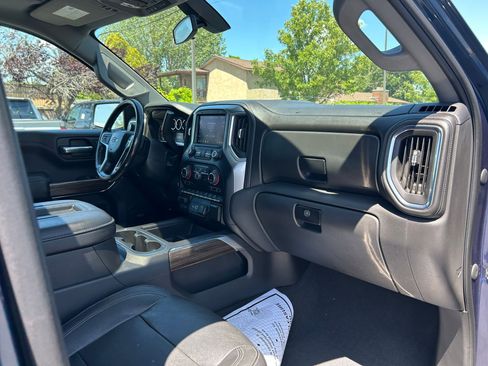 Used 2019 Chevrolet Silverado 1500 LT Trail Boss AWD/4WD image 28