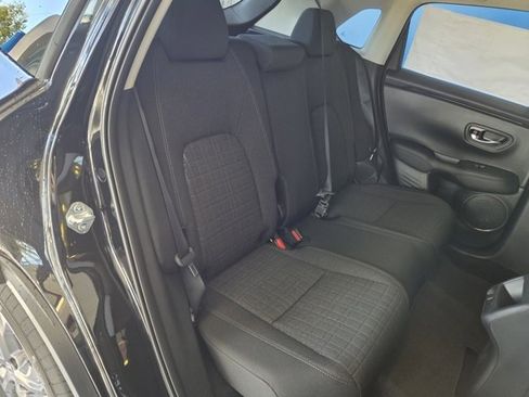 New 2026 Honda HR-V LX image 28