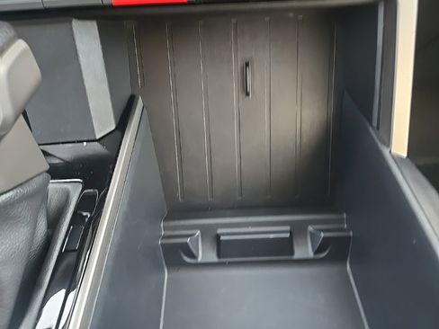 Used 2024 Toyota Tundra SR5 image 22