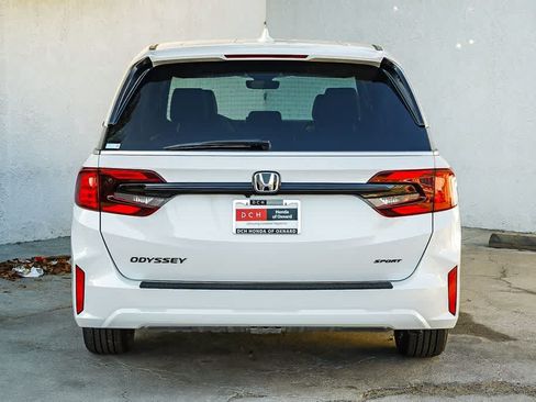 New 2026 Honda Odyssey Sport-L image 5