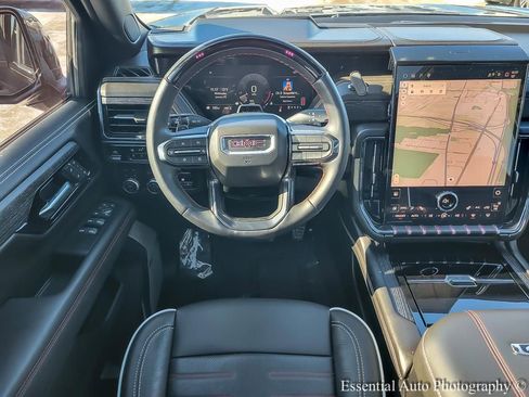 Used 2025 GMC Yukon XL AT4 Ultimate image 15