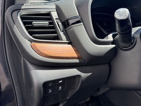 Certified 2019 Honda CR-V EX-L image 14