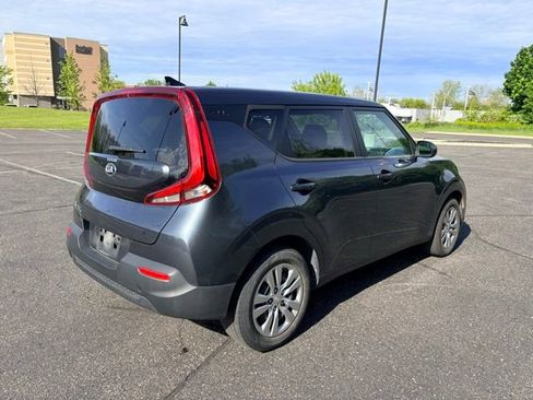 Used 2020 Kia Soul LX FWD image 5