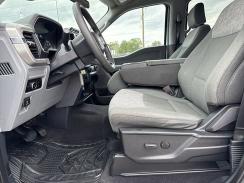 Used 2023 Ford F150 XLT AWD/4WD image 12