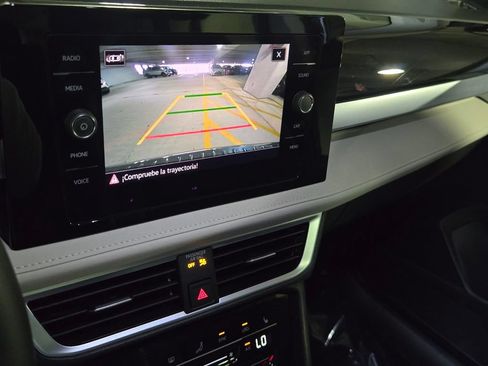 Certified 2026 Volkswagen Taos SE FWD image 20