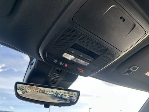 New 2026 Chevrolet Traverse Z71 w/ Enhanced Driving Package image 13