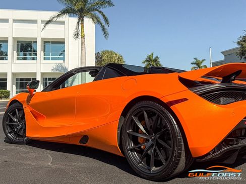 Used 2022 McLaren 720S Spider image 48