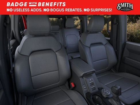 New 2026 Ford Bronco Badlands image 11