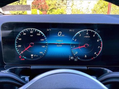 Certified 2022 Mercedes-Benz GLA 250 4MATIC image 16
