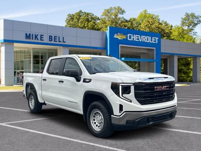 Used 2026 GMC Sierra 1500 Pro w/ Pro Value Package
