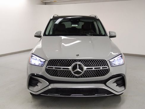 New 2026 Mercedes-Benz GLE 450 4MATIC image 3