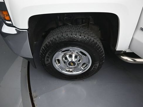 Used 2016 Chevrolet Silverado 2500 W/T AWD/4WD image 30