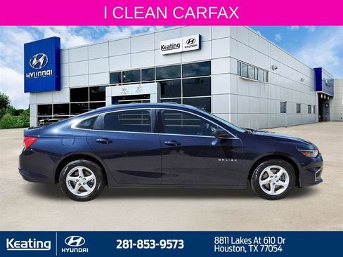 Used 2018 Chevrolet Malibu LS image 4