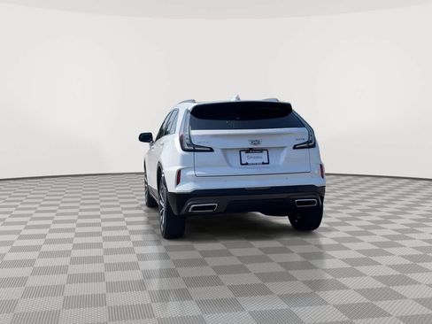 Certified 2024 Cadillac XT4 Sport FWD image 7