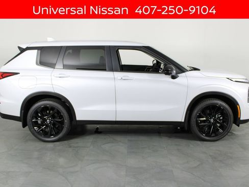New 2026 Nissan Rogue SL AWD/4WD image 12