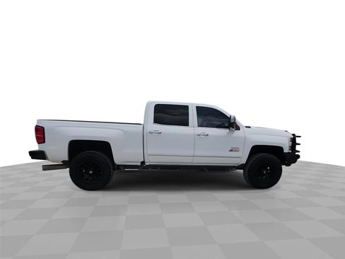 Used 2016 Chevrolet Silverado 2500 LTZ w/ Duramax Plus Package AWD/4WD image 9